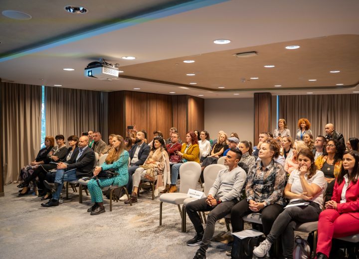 571205524_122204940470124456_1754235929653873224_n